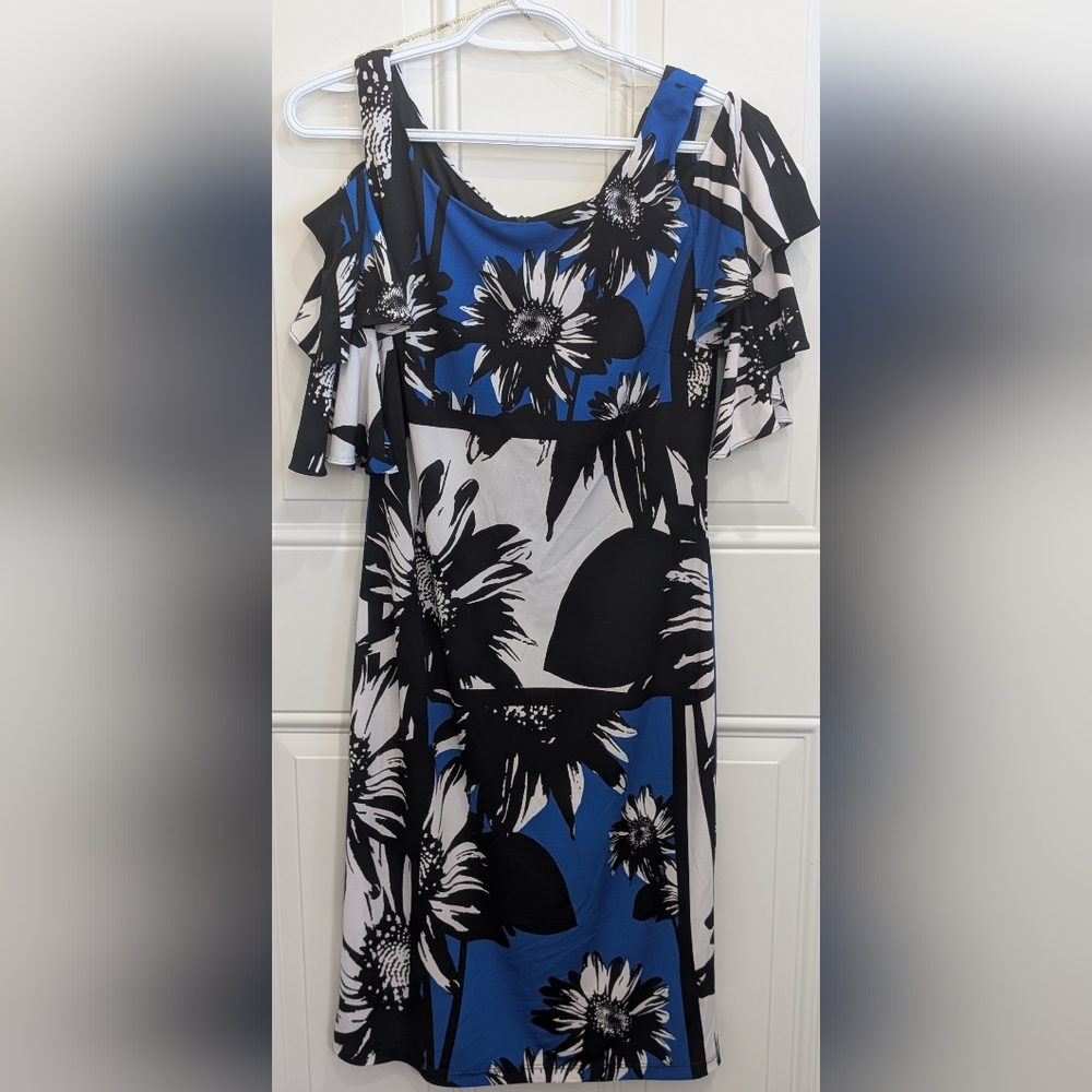 Frank Lyman Design Black and White Flutter Sleeve Dress